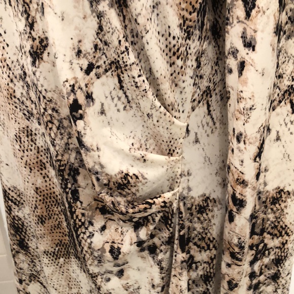 H Halston Jet Set Rushed Side Drape Dress - Picture 7 of 7